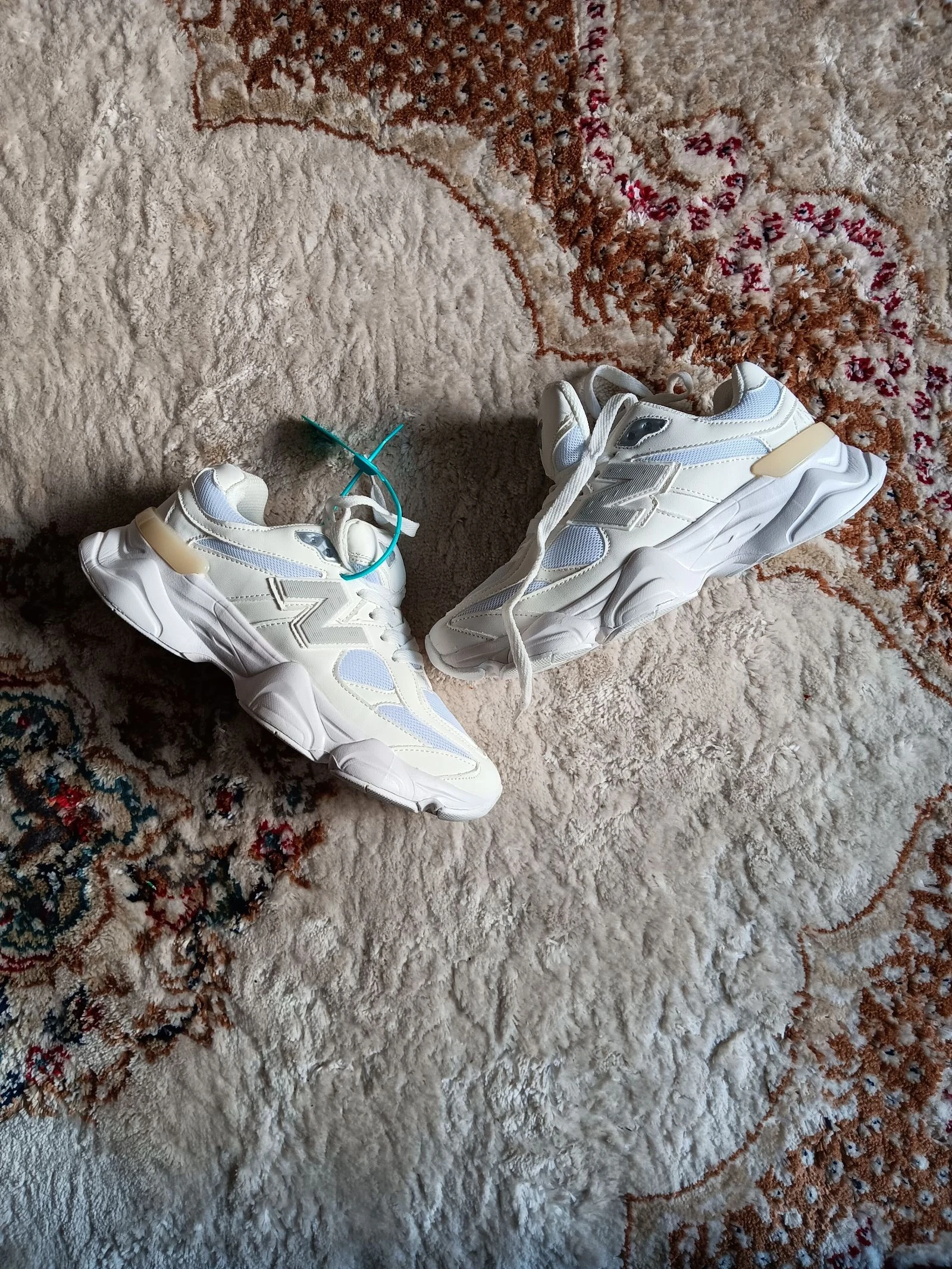 NB 9060 Blanco/Crema